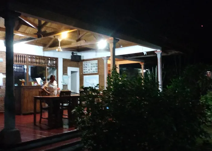 Gasthuis Bayumantra 3*