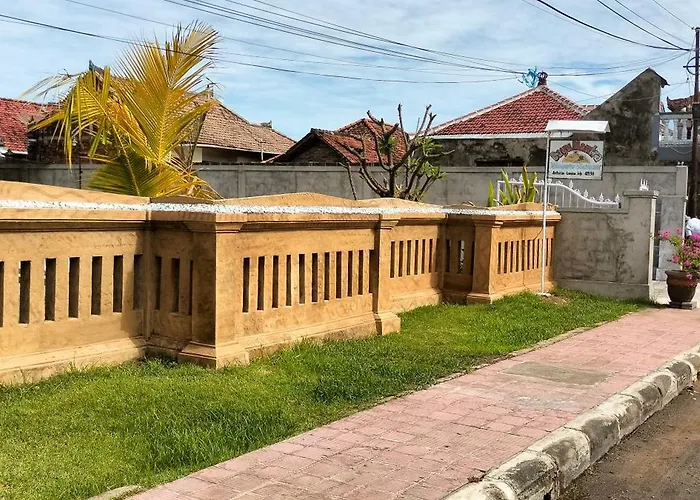 Гостевой дом Bayumantra Ловина