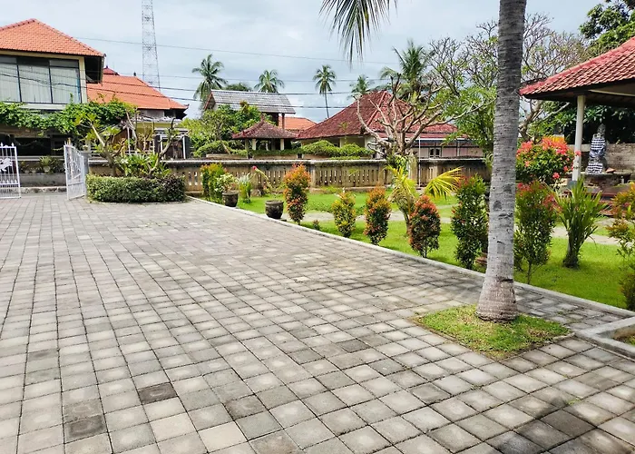 Bayumantra Gasthuis 3*